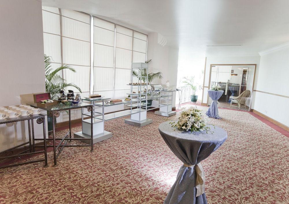 Dorsett Hotel 5*